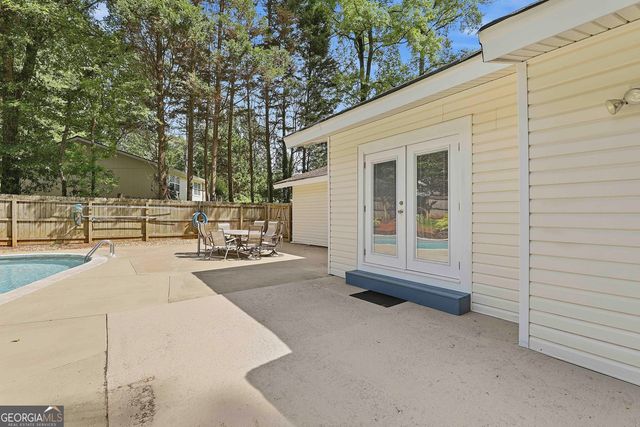 203 Doe Run, Peachtree City, GA 30269