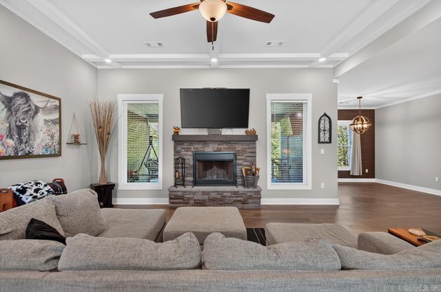 13040 Avilla Hills Cove, Alexander, AR 72002