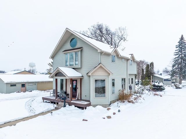 914 E King Street, Garrett, IN 46738