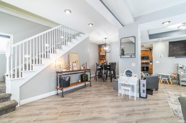 914 E King Street, Garrett, IN 46738