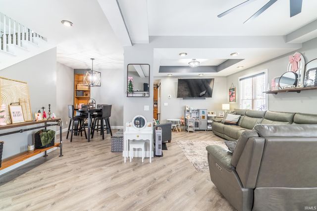 914 E King Street, Garrett, IN 46738