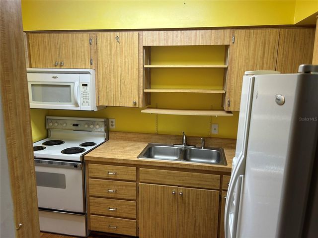 515 S MATANZAS AVENUE, Tampa, FL 33609