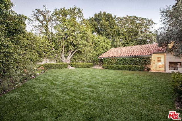 1296 Capri Drive, Pacific Palisades (los Angeles), CA 90272