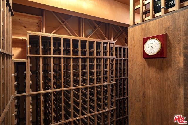 1296 Capri Drive, Pacific Palisades (los Angeles), CA 90272