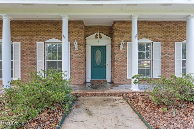 112 Meadows Way, Brunswick, GA 31525