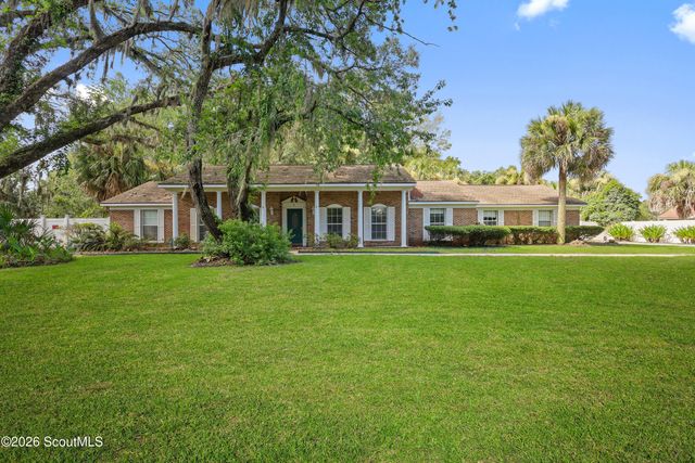 112 Meadows Way, Brunswick, GA 31525