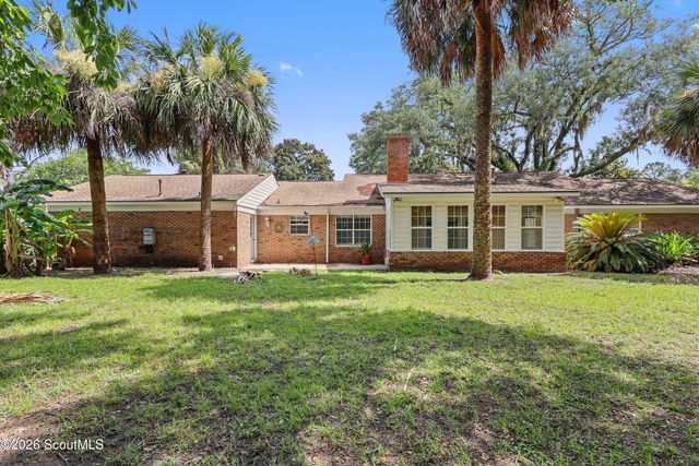 112 Meadows Way, Brunswick, GA 31525