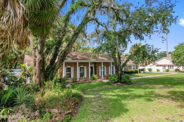 112 Meadows Way, Brunswick, GA 31525