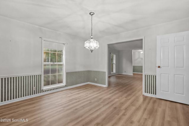 112 Meadows Way, Brunswick, GA 31525