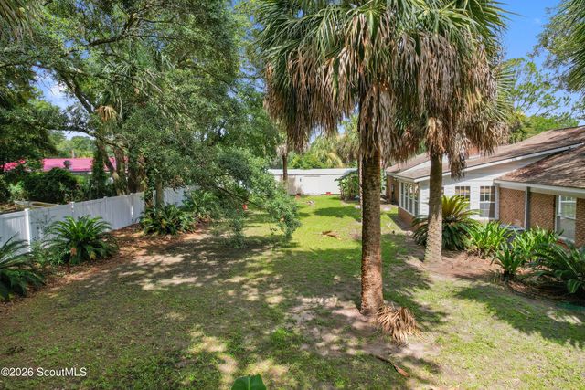 112 Meadows Way, Brunswick, GA 31525