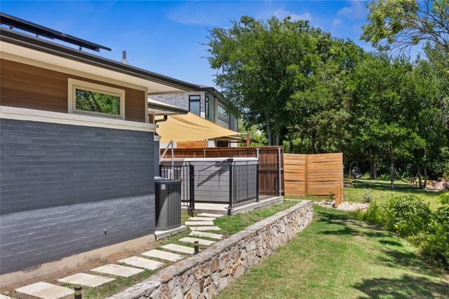 2348 Mystic Shore Drive, Cedar Hill, TX 75104