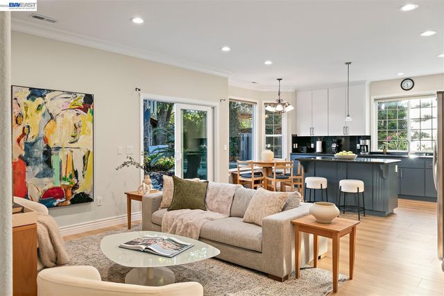 982 Wilson, Campbell, CA 95008
