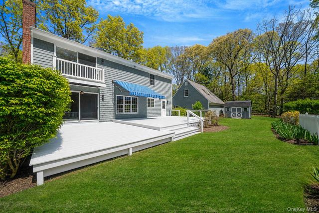 4 Chambord Court, Shoreham, NY 11786