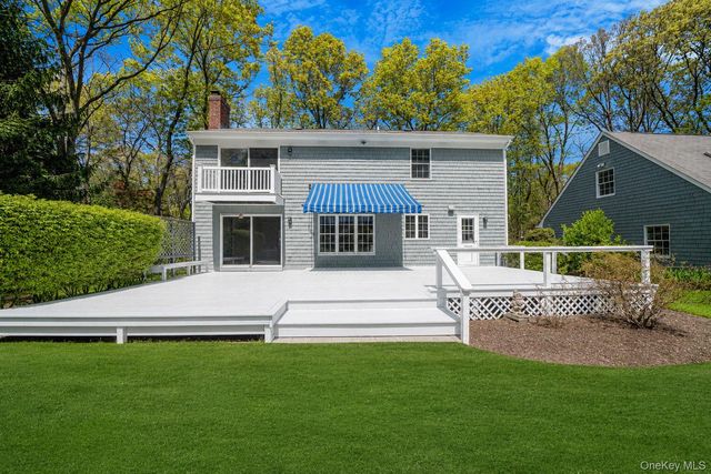 4 Chambord Court, Shoreham, NY 11786