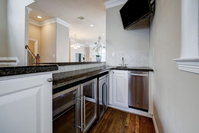 623 Knox Street, Houston, TX 77007