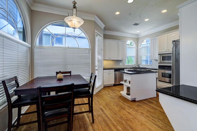623 Knox Street, Houston, TX 77007