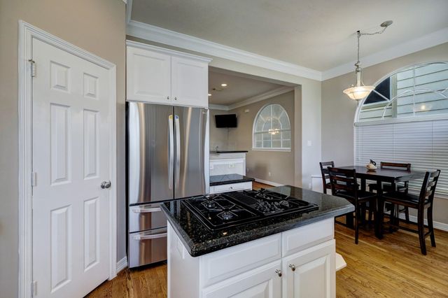 623 Knox Street, Houston, TX 77007