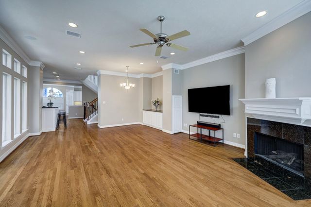 623 Knox Street, Houston, TX 77007