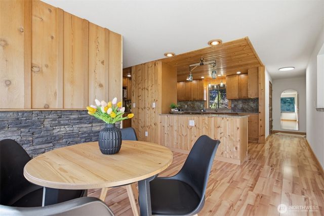 6012 Portal Way, Ferndale, WA 98248