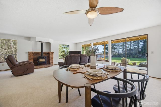 6012 Portal Way, Ferndale, WA 98248