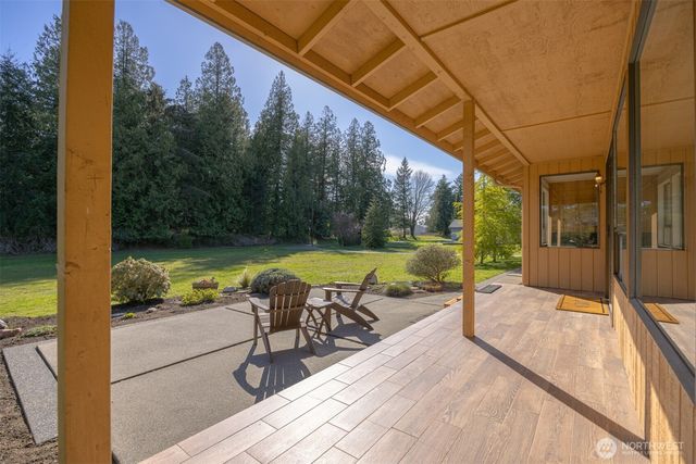 6012 Portal Way, Ferndale, WA 98248