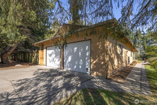 6012 Portal Way, Ferndale, WA 98248