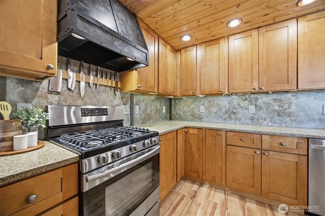 6012 Portal Way, Ferndale, WA 98248