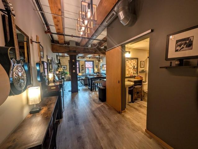 406 Wacouta Street 409, Saint Paul, MN 55101
