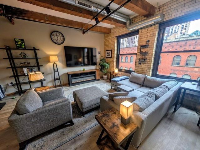 406 Wacouta Street 409, Saint Paul, MN 55101
