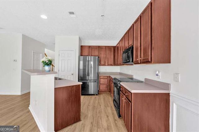 2555 Flat Shoals Road 1104, College Park, GA 30349