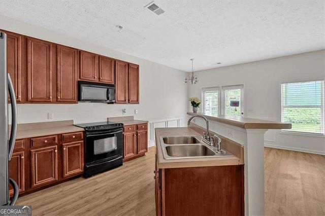 2555 Flat Shoals Road 1104, College Park, GA 30349