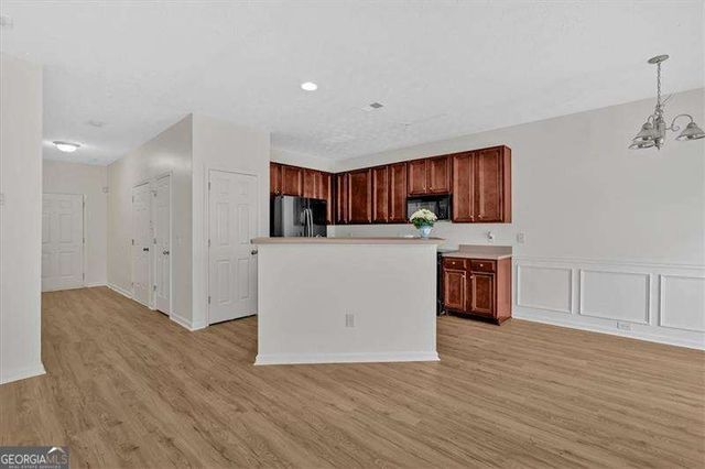 2555 Flat Shoals Road 1104, College Park, GA 30349