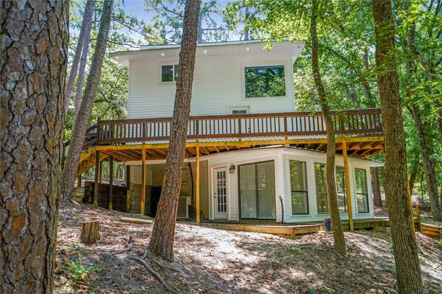 2228 W Holly Trail, Holly Lake Ranch, TX 75765
