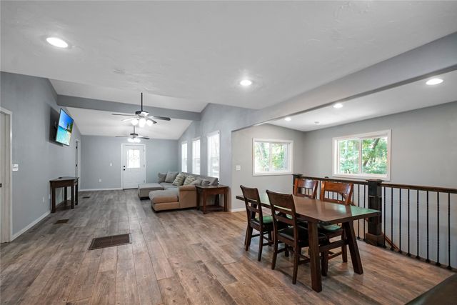 2228 W Holly Trail, Holly Lake Ranch, TX 75765
