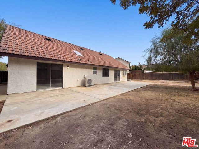545 Spruce Court, Palmdale, CA 93550