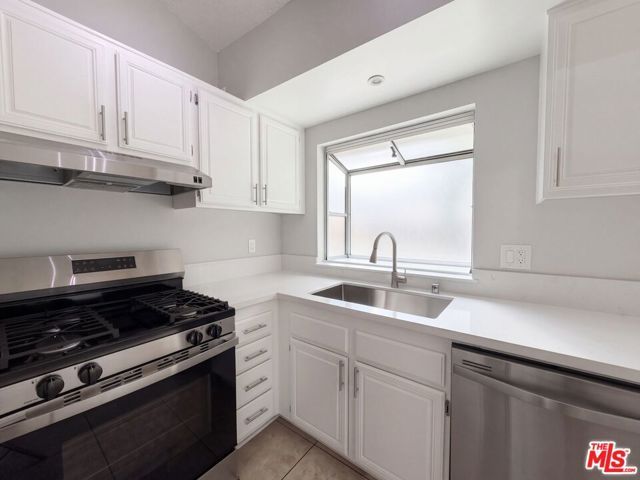 545 Spruce Court, Palmdale, CA 93550