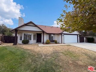 545 Spruce Court, Palmdale, CA 93550