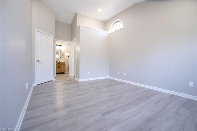 3 Ivyglen Court, Greensboro, NC 27406