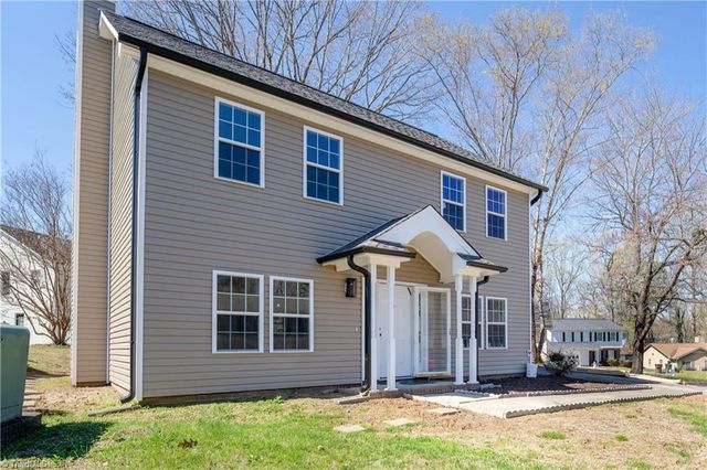 3 Ivyglen Court, Greensboro, NC 27406