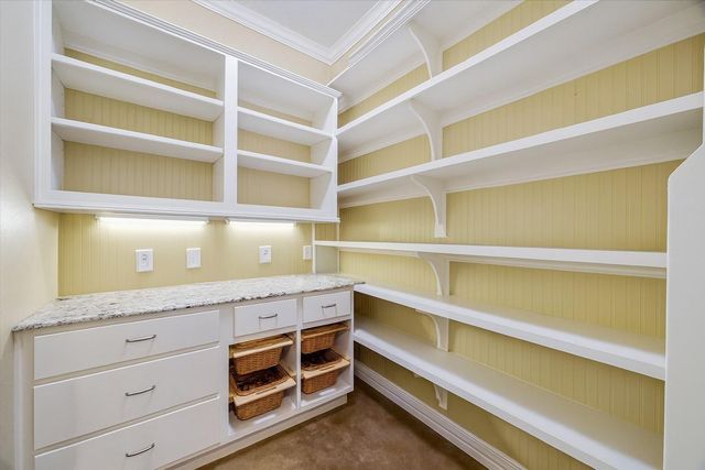 5022 Riverview Drive, Alvin, TX 77511