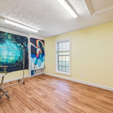 5022 Riverview Drive, Alvin, TX 77511