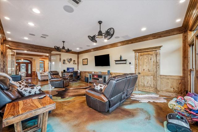 5022 Riverview Drive, Alvin, TX 77511