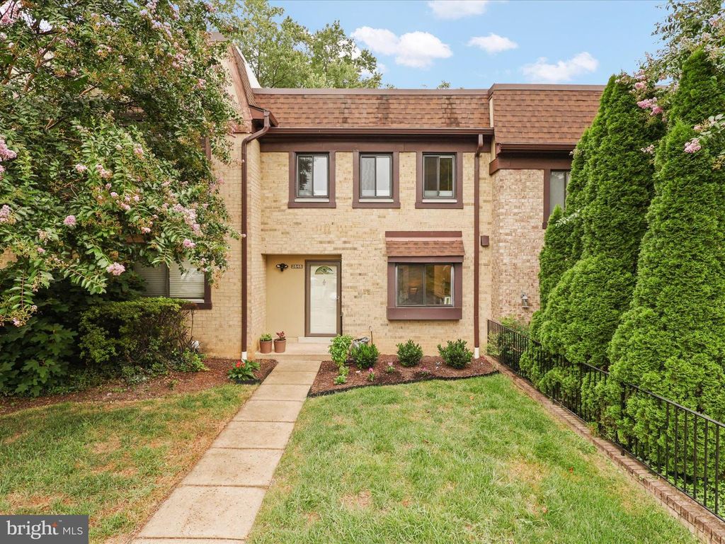 2848 JERMANTOWN RD, Oakton, VA 22124