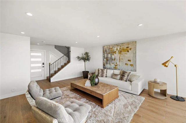 37 Blue Lagoon, Laguna Beach, CA 92651