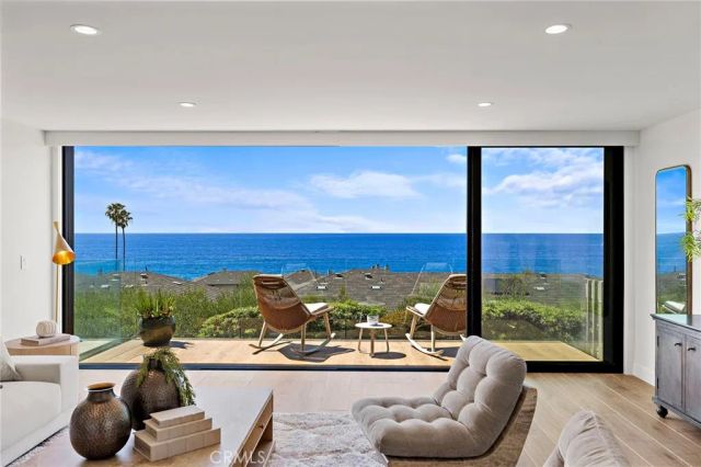 37 Blue Lagoon, Laguna Beach, CA 92651