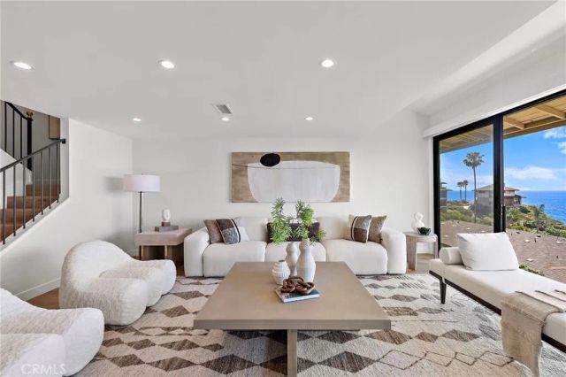 37 Blue Lagoon, Laguna Beach, CA 92651