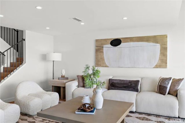 37 Blue Lagoon, Laguna Beach, CA 92651