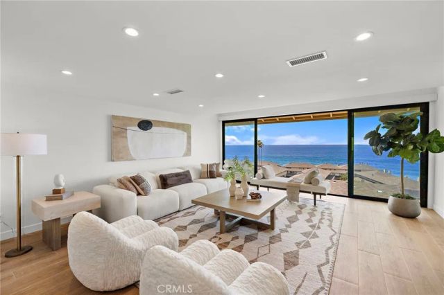 37 Blue Lagoon, Laguna Beach, CA 92651