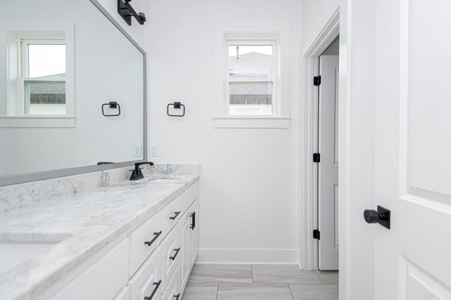 2529 Kara Ln, Bryant, AR 72022