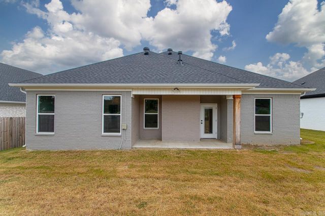 2529 Kara Ln, Bryant, AR 72022